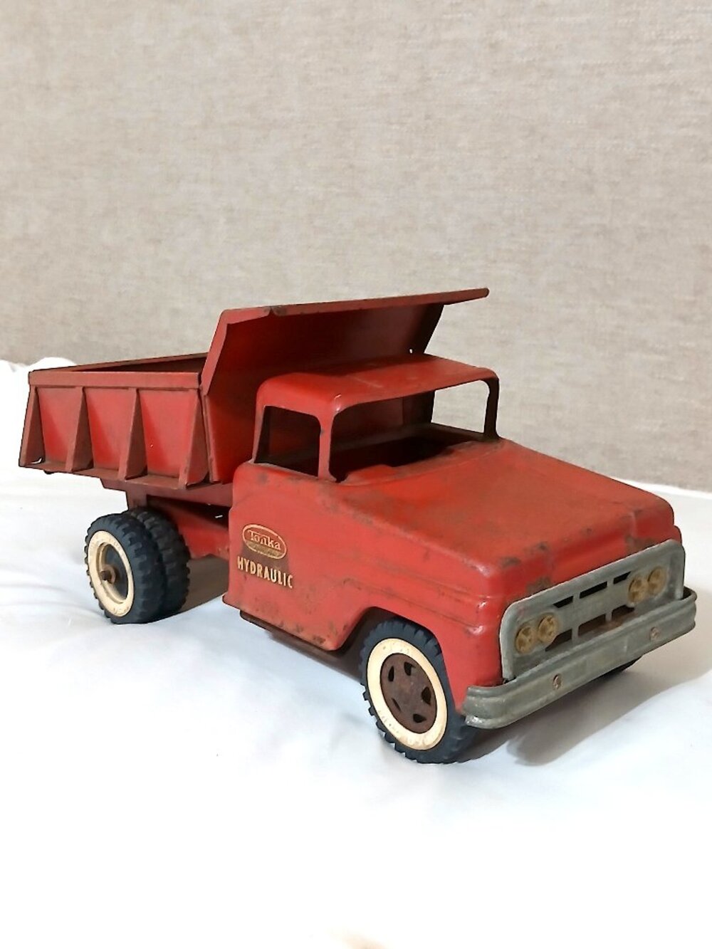 Vintage Tonka #520 Hydraulic Dump Truck Red Pressed Steel Working 1960s USA